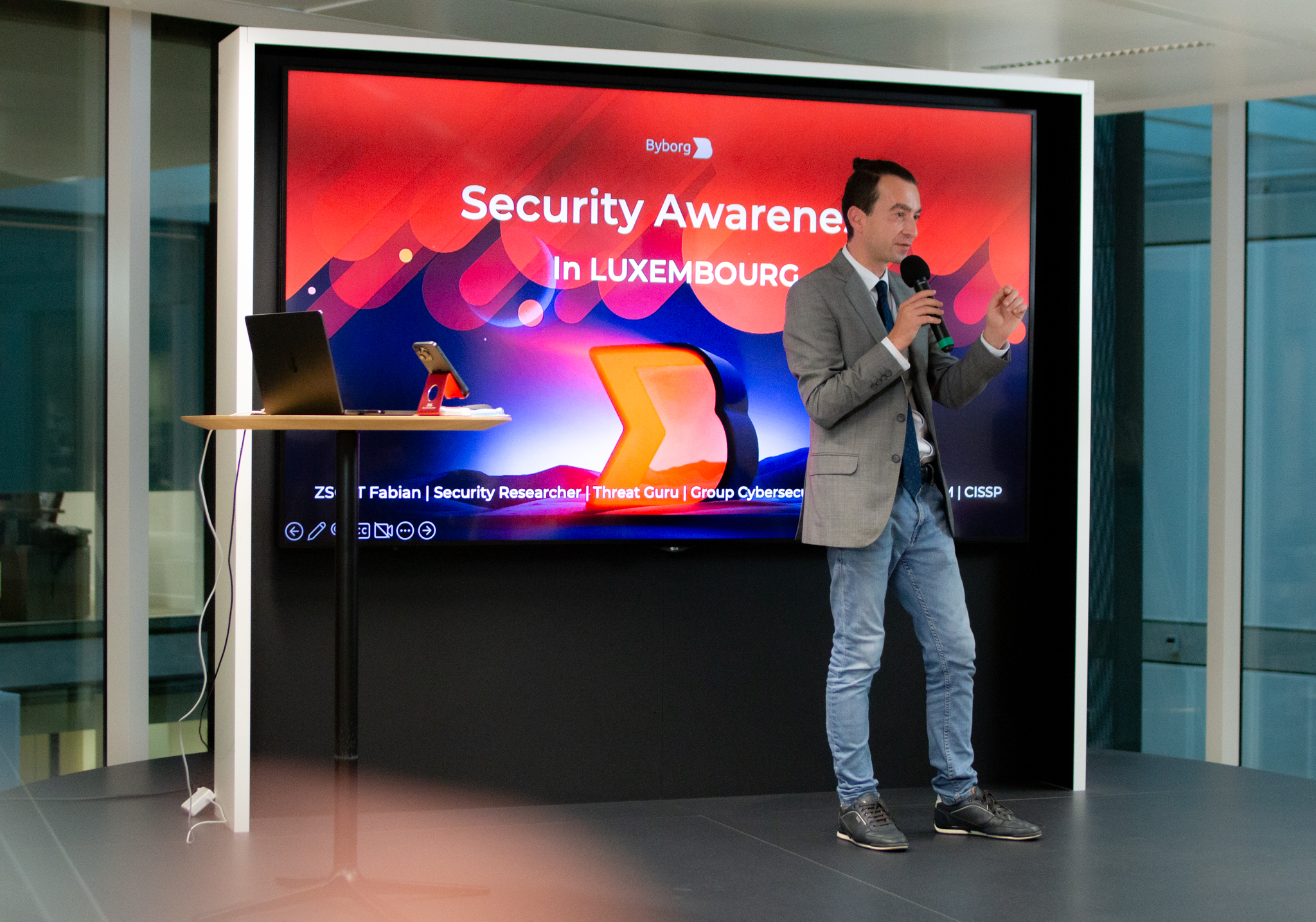 Hidden Frontlines Of Socio-Technical Systems - Silicon Luxembourg